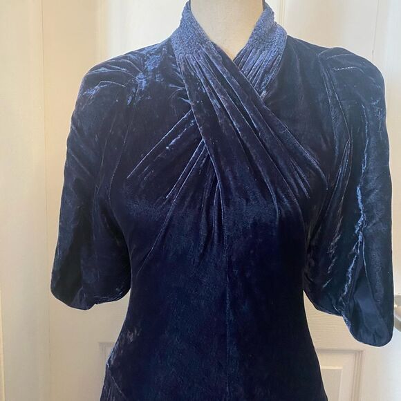 BCBG MaxAzria Runway crushed velvet maxi dress, size 0 - Picture 2 of 12